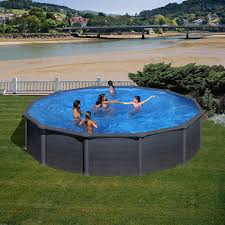 Piscina Tonda Granada